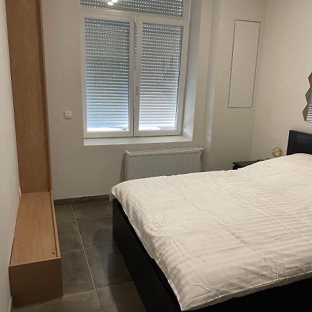 Room Of Tournai Eksteriør billede